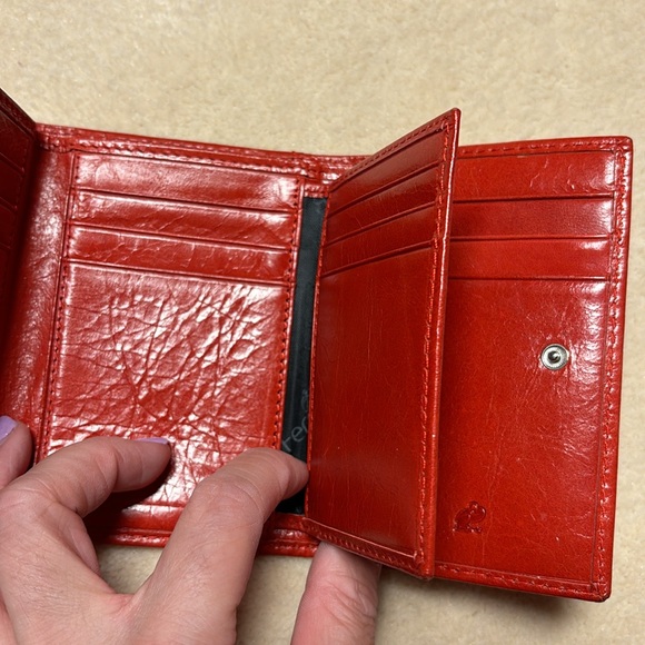 Fergi Wallet - Picture 3 of 5